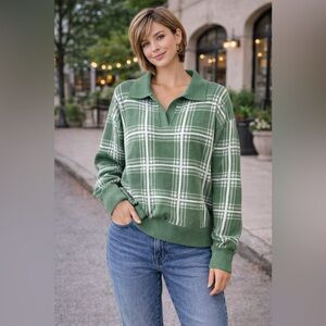 Max Studio Green Plaid V-Neck Collared Sweater